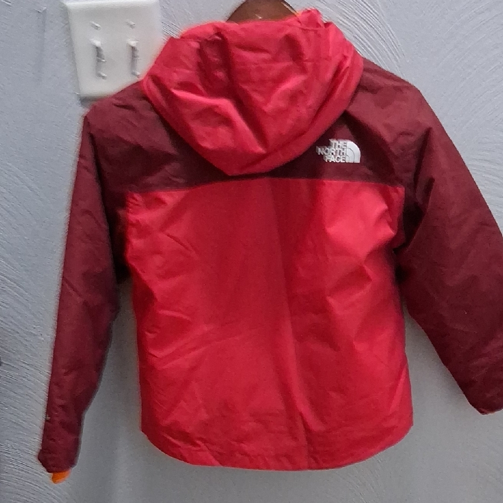 The North Face Kids' Multicolor Adventure Jacket - Picture 7 of 8